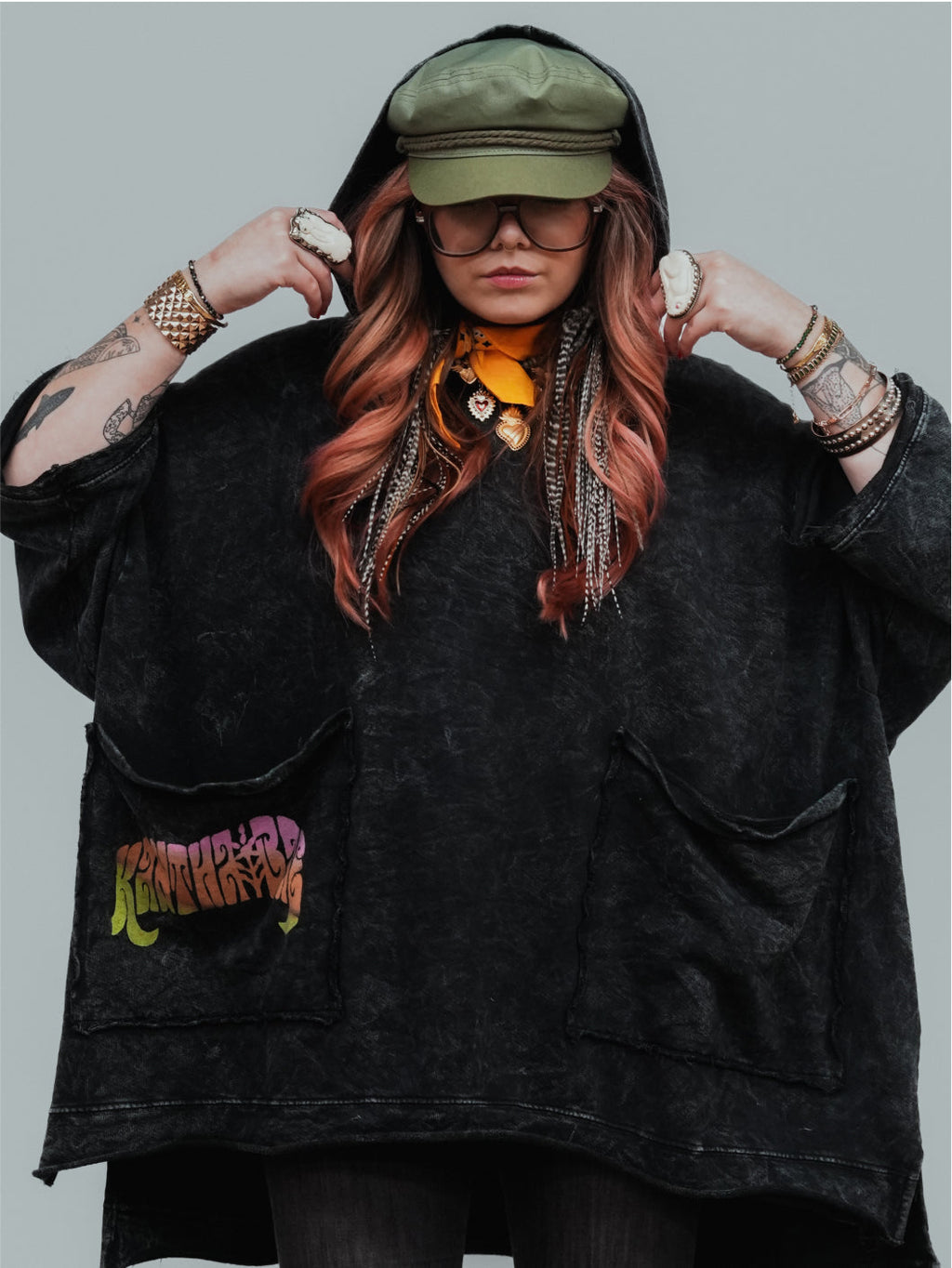 NWT Kantha Bae DREAM PULLOVER HOODIE - BLACK